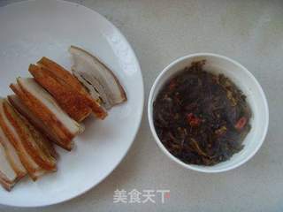 嗜肉族的心头爱---梅菜扣肉的做法步骤:12