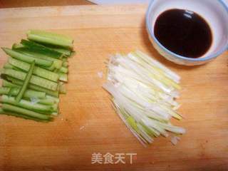 全聚德烤鸭卷小饼的做法步骤：13