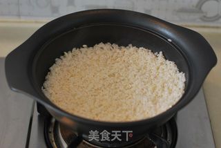 【儿菜咸肉煲仔饭】的做法步骤:8