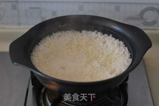 【儿菜咸肉煲仔饭】的做法步骤:11