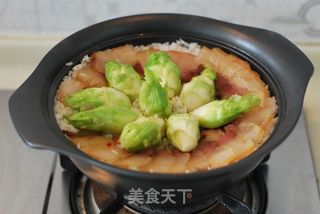 【儿菜咸肉煲仔饭】的做法步骤:12