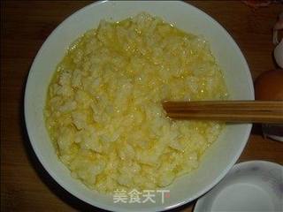 虾仁蛋炒饭的做法步骤：2