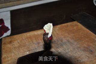 浪漫情人节的DIY巧克力玫瑰的做法步骤：15