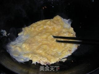 五彩蛋炒饭的做法步骤:5