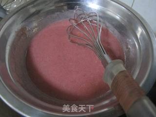 情人节的草莓酸奶慕斯蛋糕的做法步骤:4