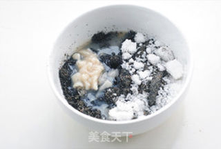【南瓜黑芝麻汤圆】经典黑芝麻馅的做法步骤:5