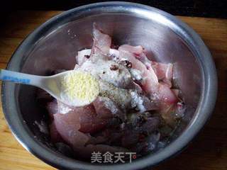 酸菜鱼的做法步骤:14