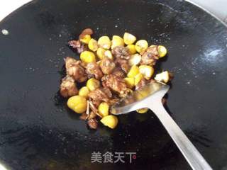 板栗烧鸡的做法步骤：4