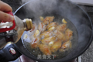 蒜子扣鸡翅的做法步骤:10