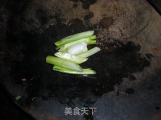 胡萝卜香肠烫饭的做法步骤：4