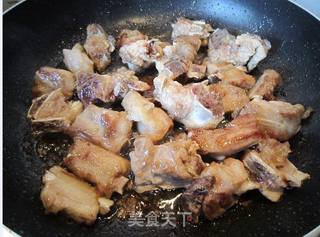 百叶结烧排骨的做法步骤:7