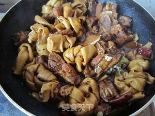 百叶结烧排骨的做法步骤:11