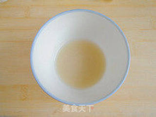 学校门外的经典小吃—韭香鸡蛋灌饼的做法步骤:4