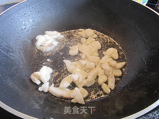 鱼片炒蒜苔的做法步骤:5