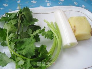 砂锅鱼头豆腐的做法步骤:3