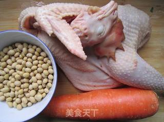 黄豆鸡汤的做法步骤：1