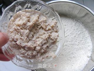 给豆渣一个好去处——咸香Q滑豆渣馒头的做法步骤:2