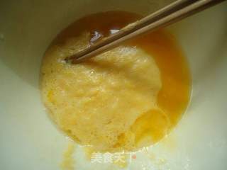 香橙慕斯蛋糕的做法步骤:2