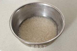 让珍珠肉丸子口感更细嫩软糯的秘诀——【珍珠丸子】的做法步骤:2