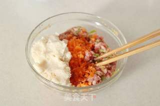让珍珠肉丸子口感更细嫩软糯的秘诀——【珍珠丸子】的做法步骤:4