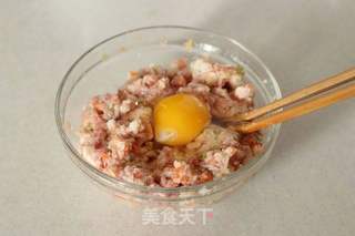 让珍珠肉丸子口感更细嫩软糯的秘诀——【珍珠丸子】的做法步骤:5
