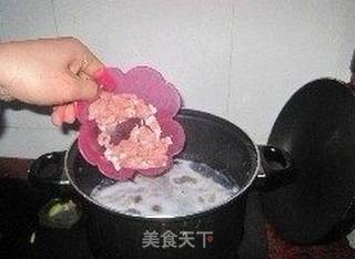鲜美蛤蜊汤河粉的做法步骤:3
