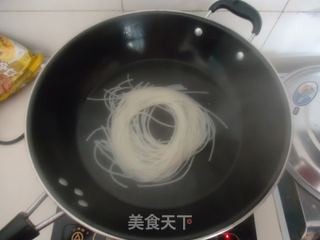 炒米线的做法步骤：2