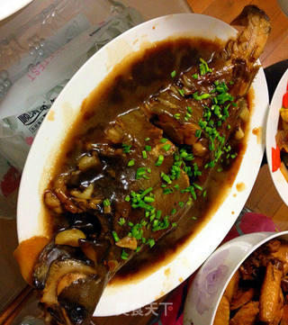 糖醋浇汁比目鱼的做法步骤:17