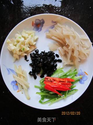 爆炒花甲的做法步骤:2