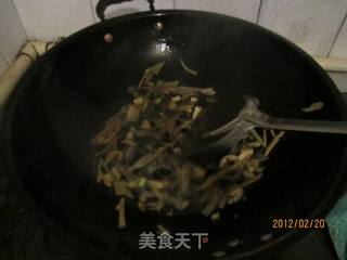 爆炒花甲的做法步骤:4