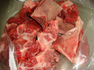 越南特别牛肉粉的做法步骤：1