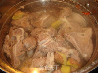 越南特别牛肉粉的做法步骤:4
