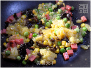 杂蔬炒米饭的做法步骤:4