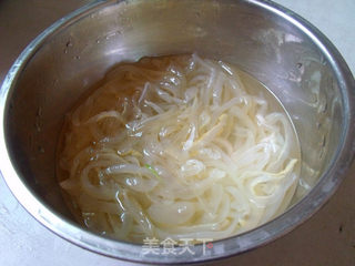 葱油蜇丝的做法步骤：3
