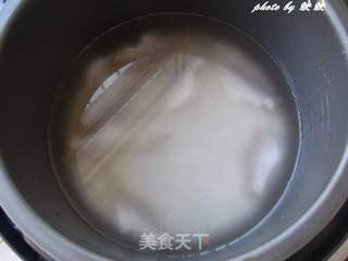 剥皮鱼西洋菜粥的做法步骤:3