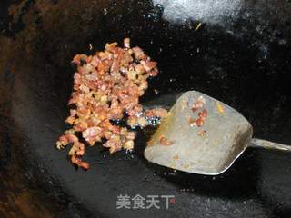 香肠胡萝卜蛋炒饭的做法步骤:7
