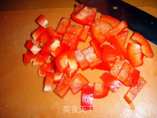 红椒圆葱焖饭的做法步骤:4