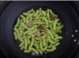 盐水毛豆的做法步骤：3