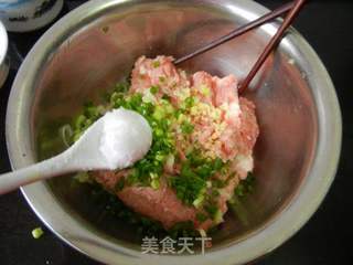 蛋皮荠菜大馄饨的做法步骤:6