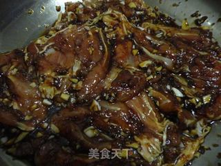 黑胡椒鸡腿肉卷的做法步骤：4