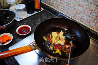 肥肠麻辣香锅的做法步骤:9