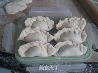 猪肉韭菜水饺的做法步骤:5