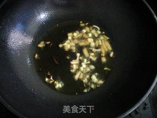 辣白菜炒五花肉的做法步骤：4