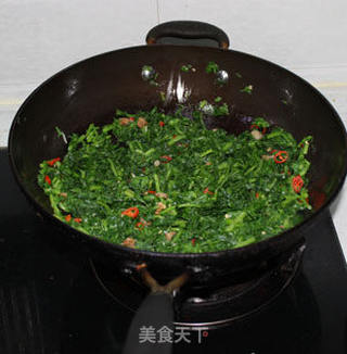 油渣清炒雪里红的做法步骤:6