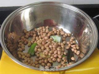 辣味红腐乳花生猪脚的做法步骤:7