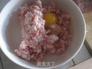 酸菜肉包的做法步骤：2