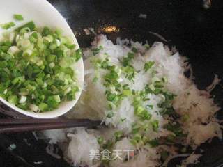 萝卜丝肉馅烫面蒸包的做法步骤:8