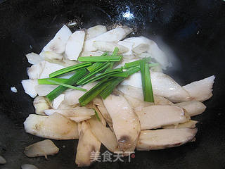 腊肉炒淮山薯的做法步骤:5