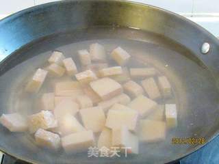 改良三杯豆干兔的做法步骤：2