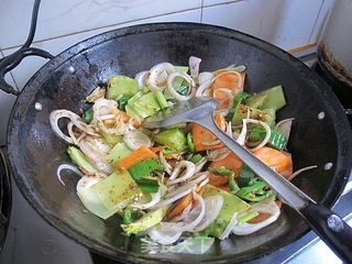 鸡肉火锅的做法步骤:6